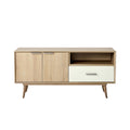 Moderne houten TV-kast met opbergruimte en minimalistisch design